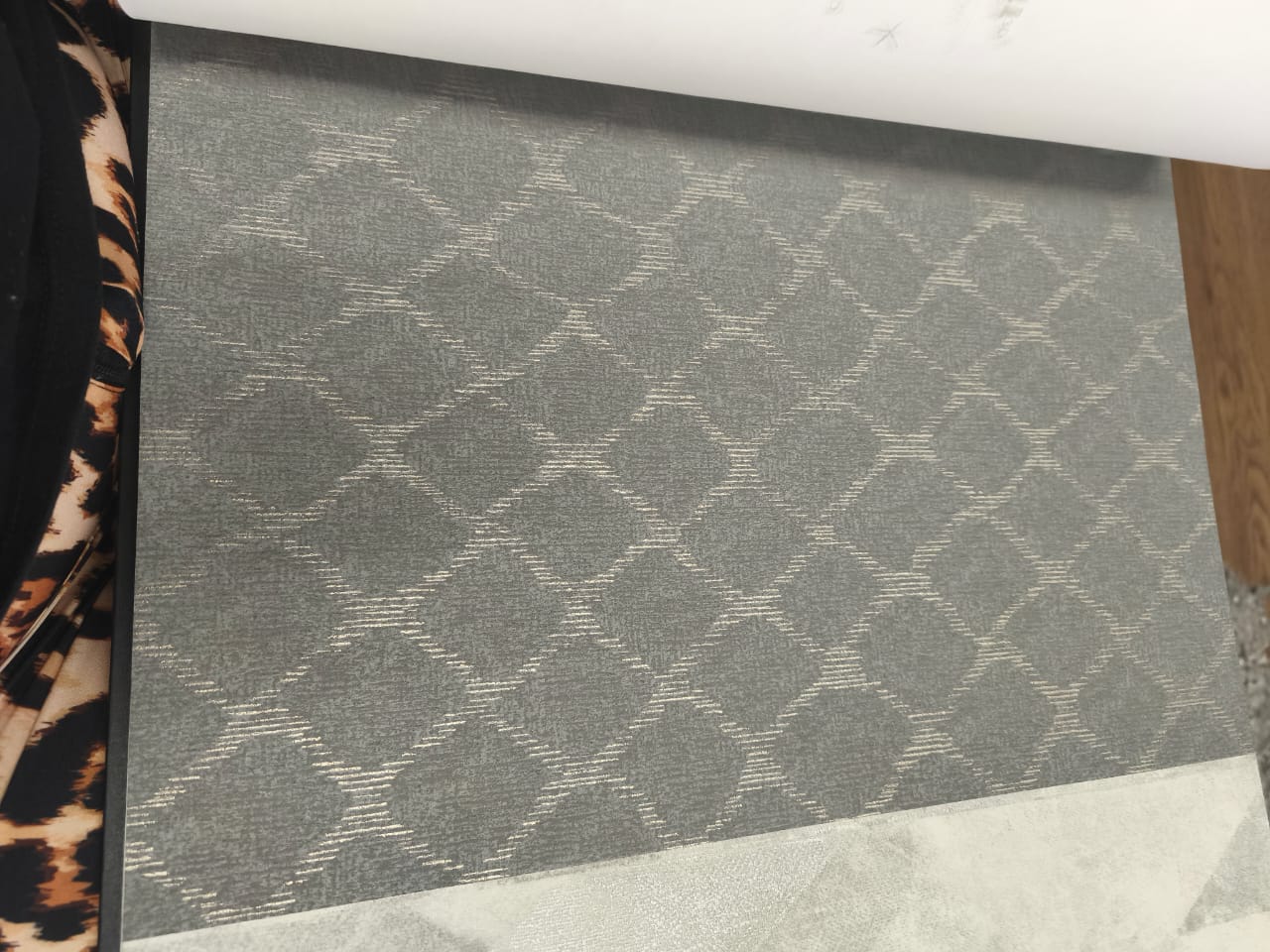 Papel de colgadura